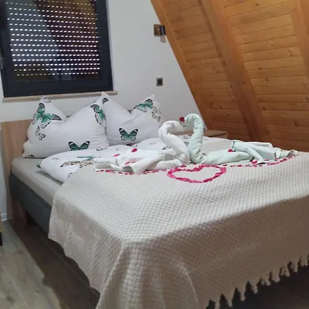 Rustic Holiday home Majetici