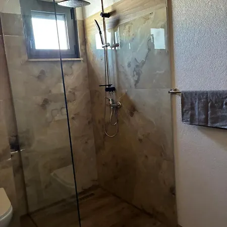 Holiday home Rustic Majetici