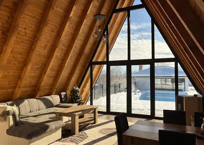 Rustic 度假居 Majetici